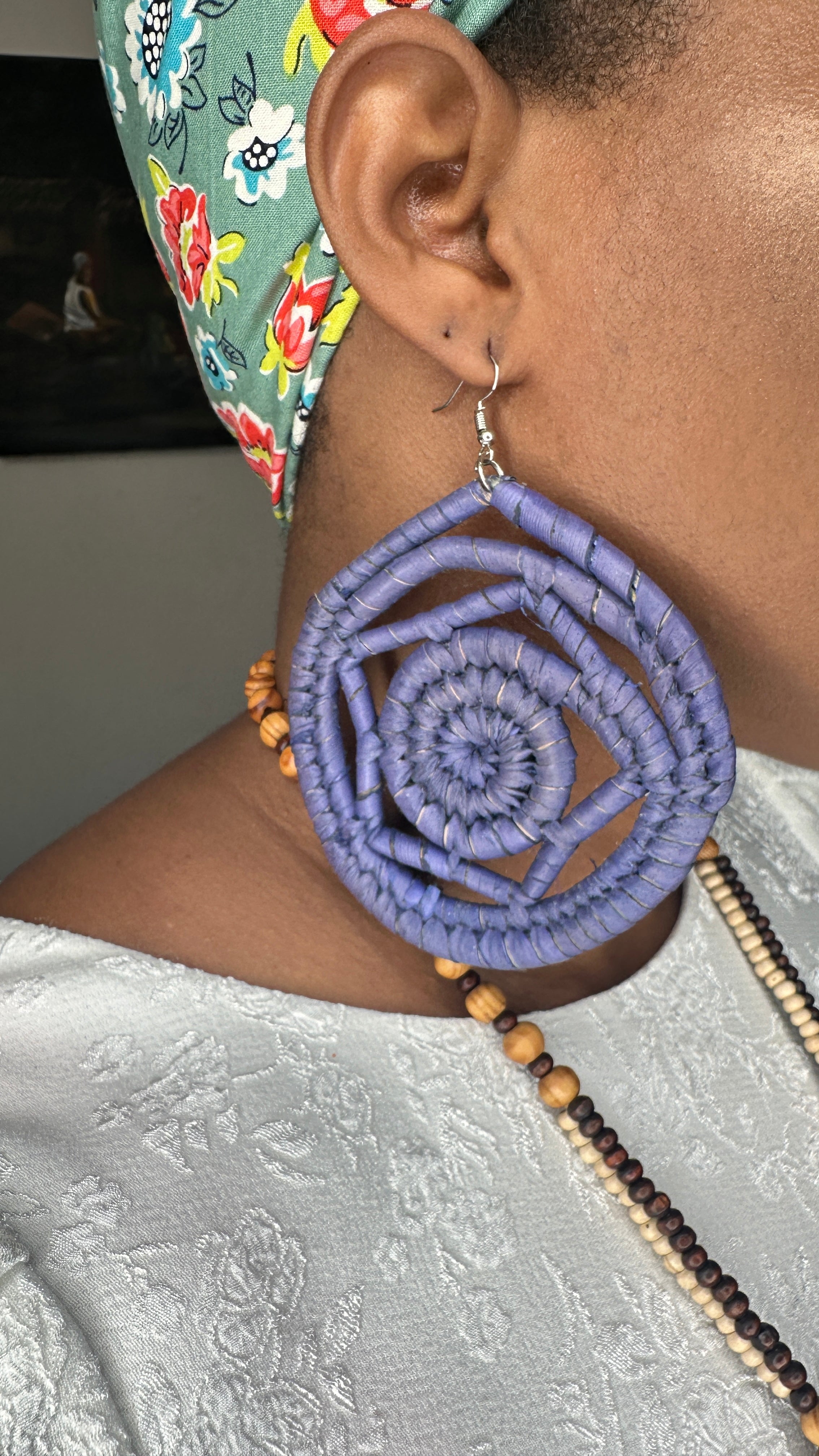 Circle Pop Queen earring