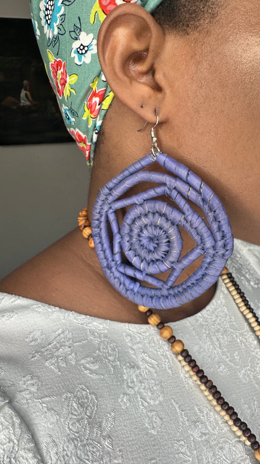 Circle Pop Queen earring